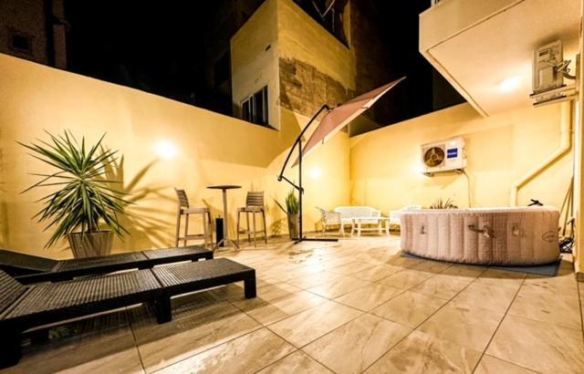 Sliema Jacuzzi Flat Exterior foto