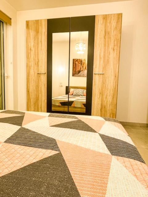 Sliema Jacuzzi Flat Exterior foto