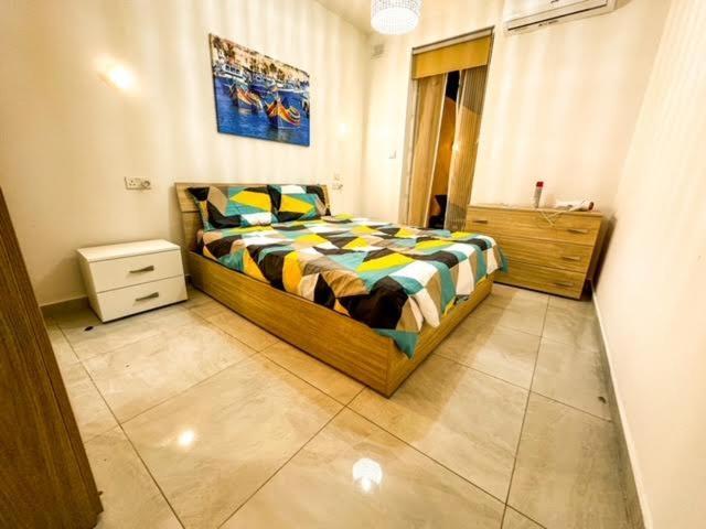 Sliema Jacuzzi Flat Exterior foto